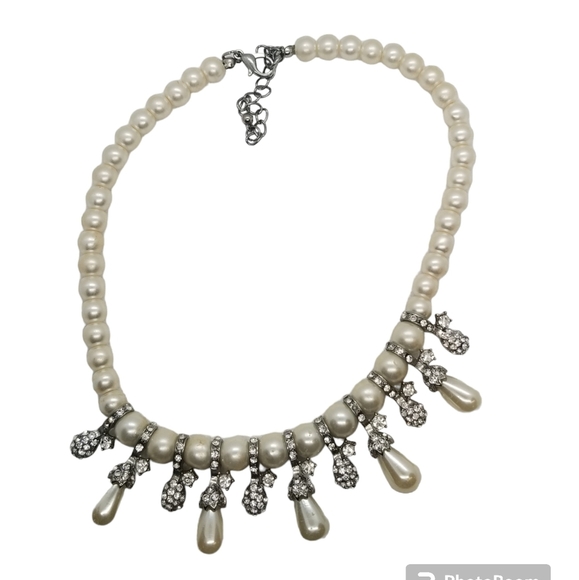 VINTAGE FAUX PEARL & RHINESTONE STATEMENT NECKLACE & BRACELET SET - Picture 6 of 9